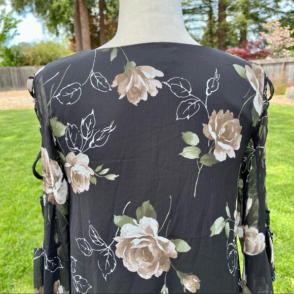 Lulus Allover Rose Dress - Size XS - Picture 7 of 13